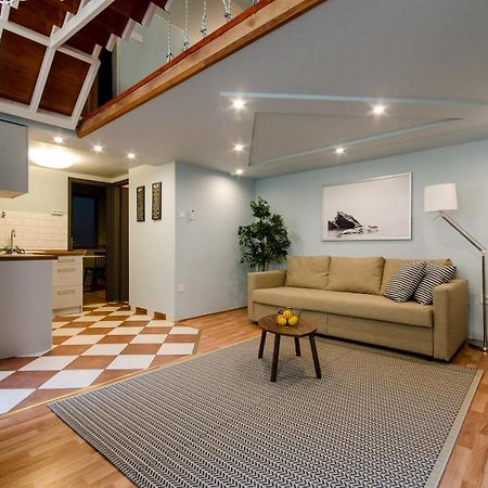 Paulay'S Studio Apartment In The City Center. Budapest Exteriör bild