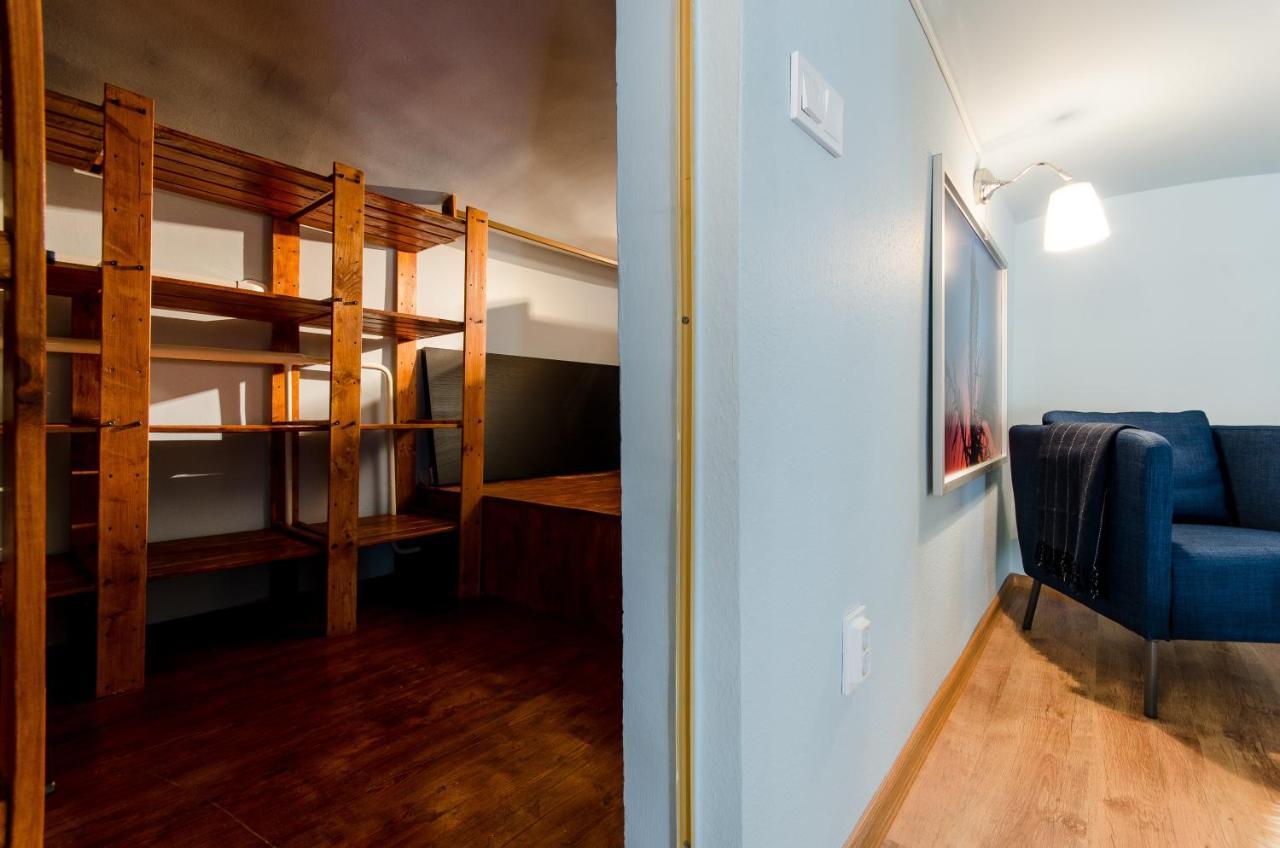 Paulay'S Studio Apartment In The City Center. Budapest Exteriör bild