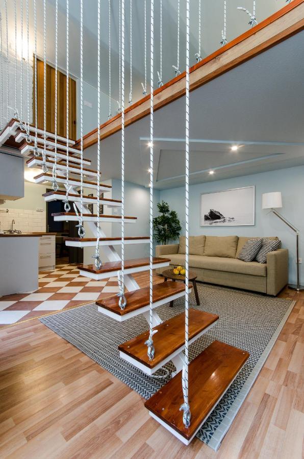 Paulay'S Studio Apartment In The City Center. Budapest Exteriör bild
